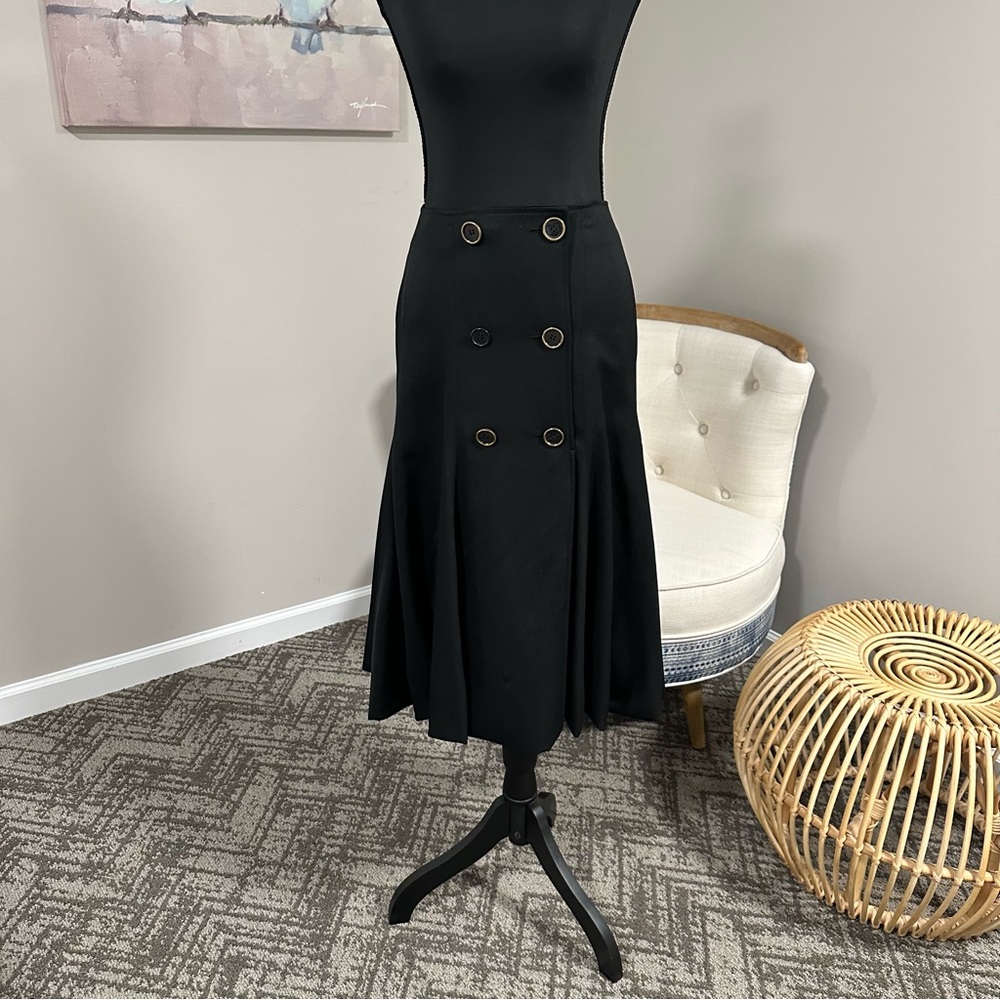 JW Anderson buttoned bubble-hem skirt - Picture 2 of 14